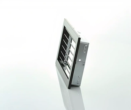 Kratka z żaluzją stałą czarna KRVZS220x220-ML.CZ Ventlab